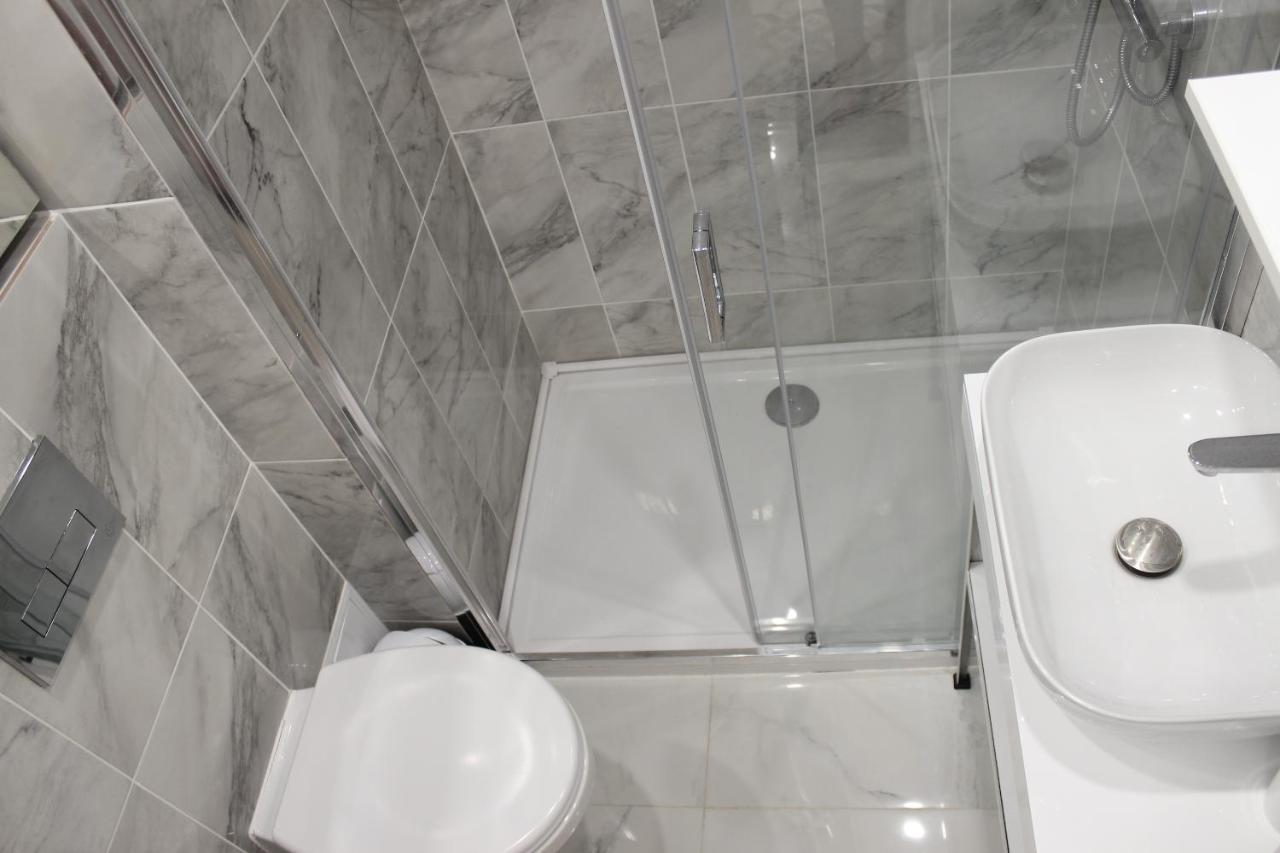 Luxury City Center Apartment - Romana Бухарест Экстерьер фото